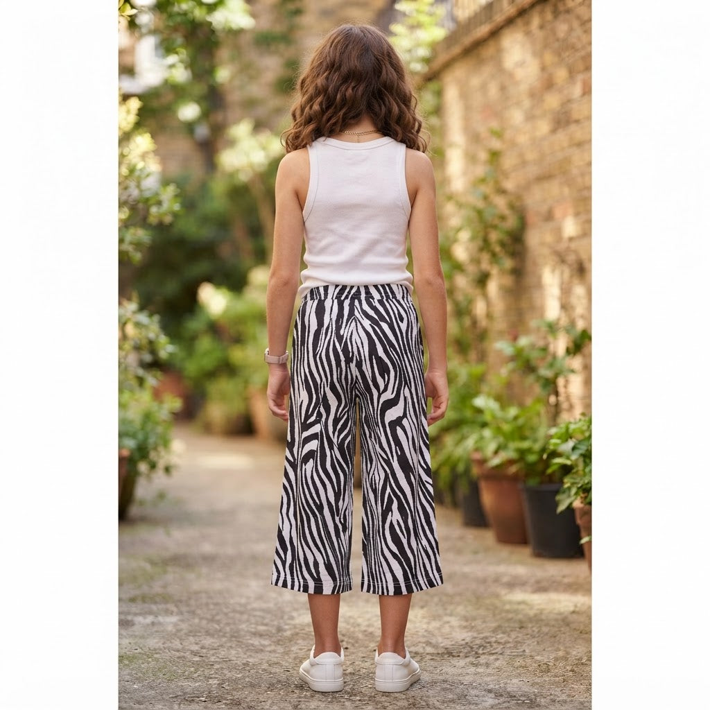 Black and White Zebra Print Wide-Leg Cropped Trousers