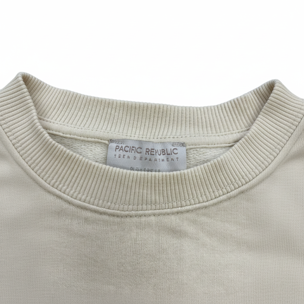 Pacific Republic Cream Heart Graphic Crewneck Sweatshirt