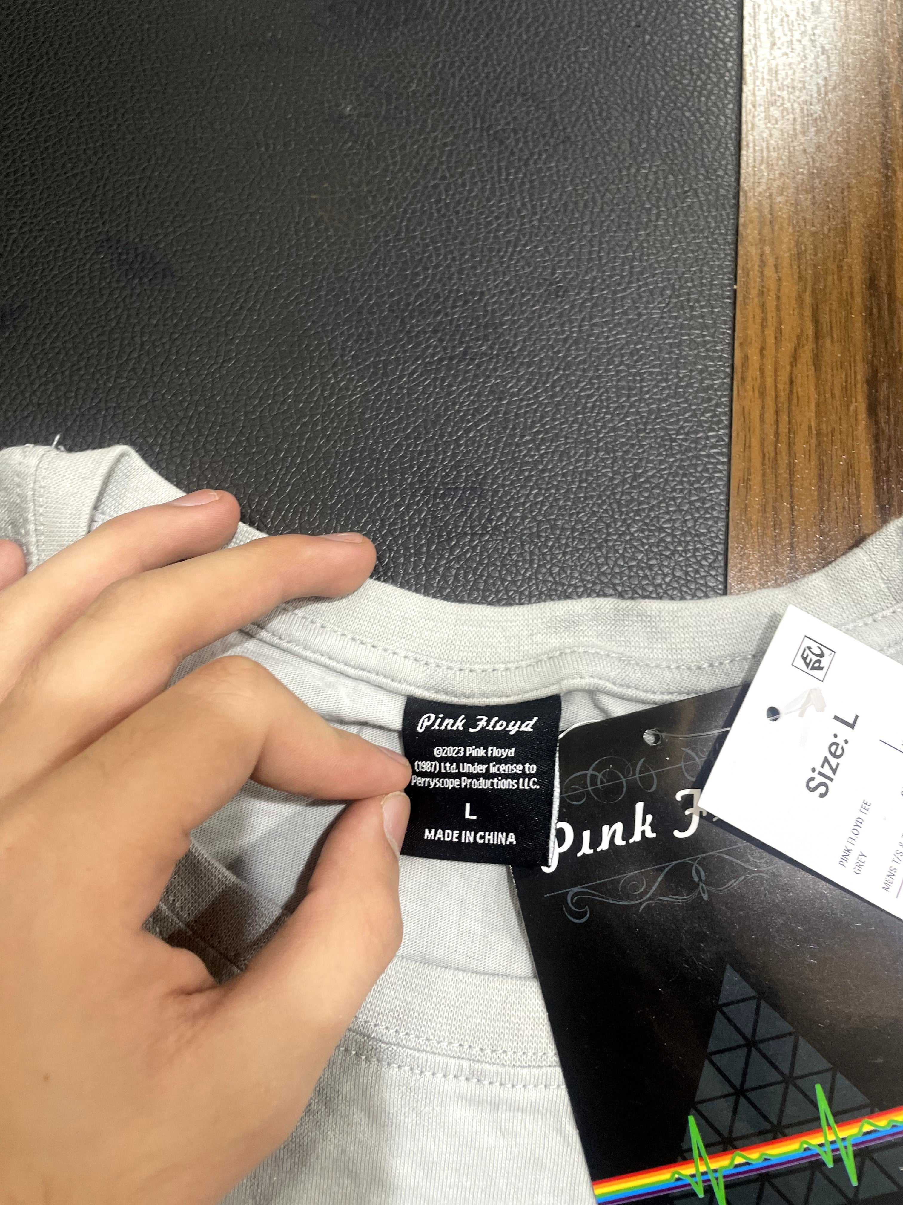 Pink Floyd Grey Tie-Dye Graphic Band T-Shirt with 1994 Tour