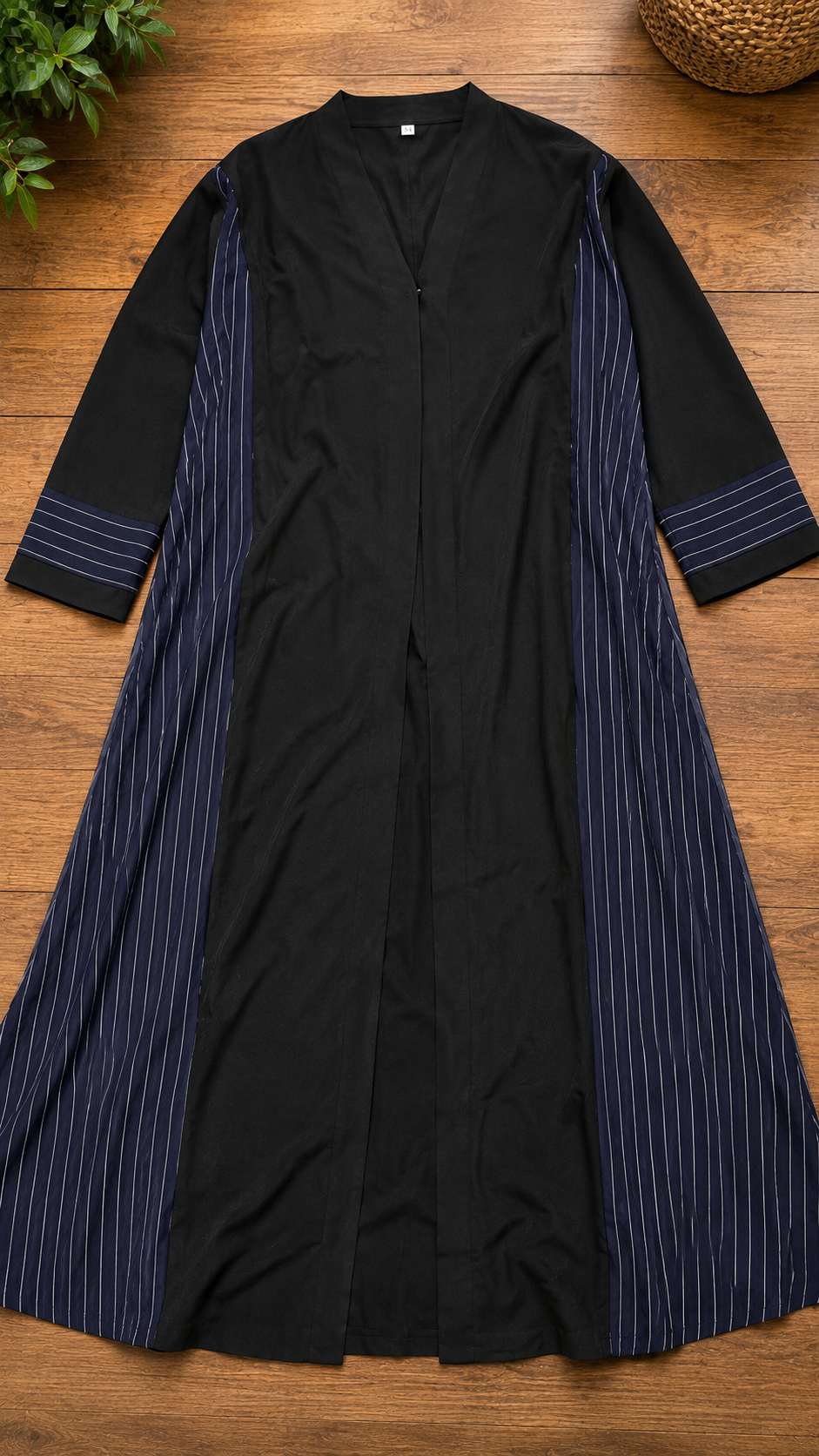 Size 54 Black & Navy Pinstripe Colour-Block Open Abaya