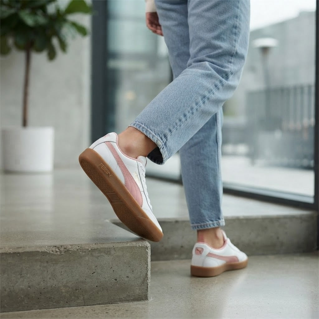 PUMA, FOREVER BETTER Puma White & Pink Leather Gum Sole Snea