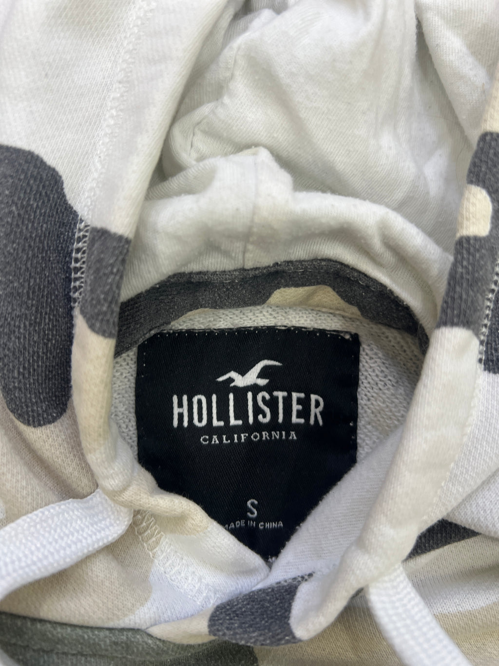 Hollister Camouflage Pullover Hoodie Men's Small