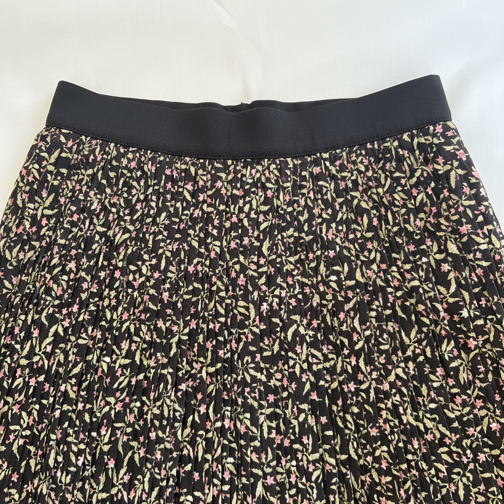 Women's Black Floral Pleated Midi Skirt
