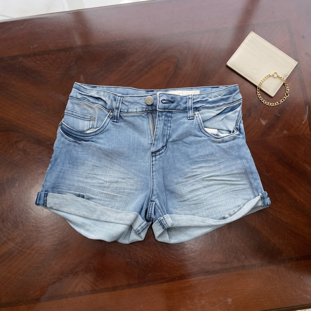 Light Wash Blue Cuffed Mid-Rise Denim Shorts