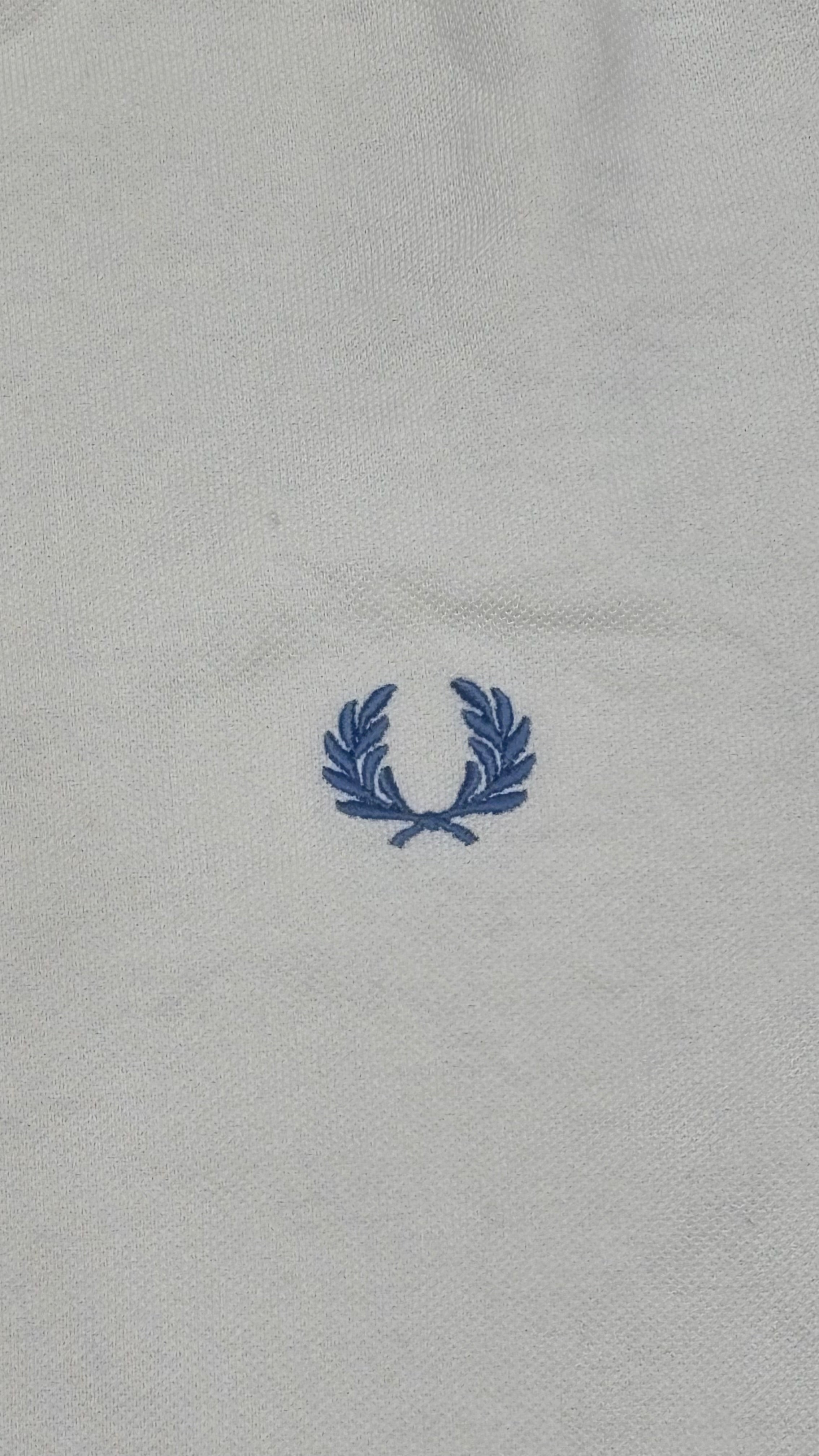 Fred Perry Men's Off-White Pique T-Shirt with Striped Cuffs