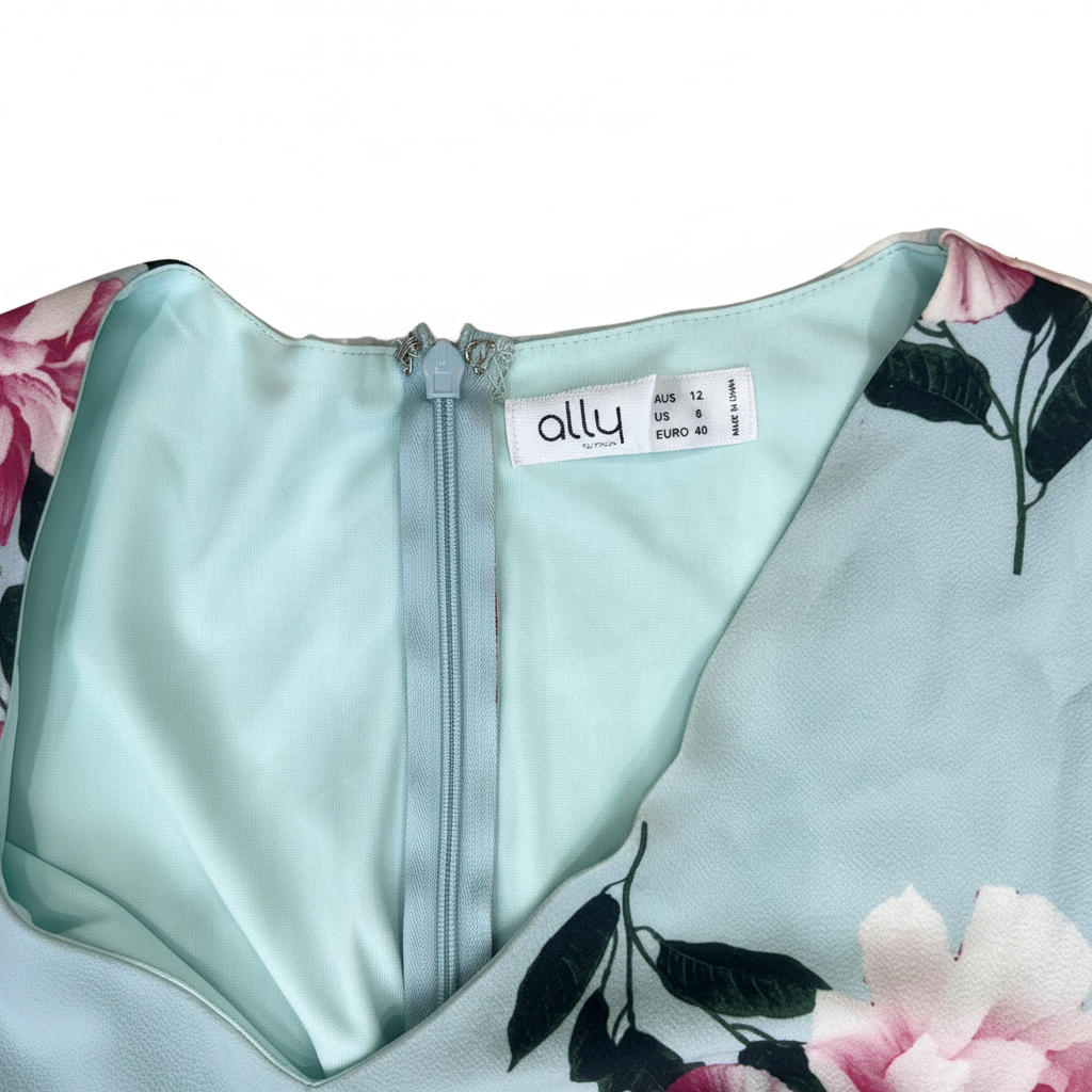 Ally Fashion Light Blue Floral V-Neck Romper - Size 8