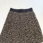 Women's Black Floral Pleated Midi Skirt