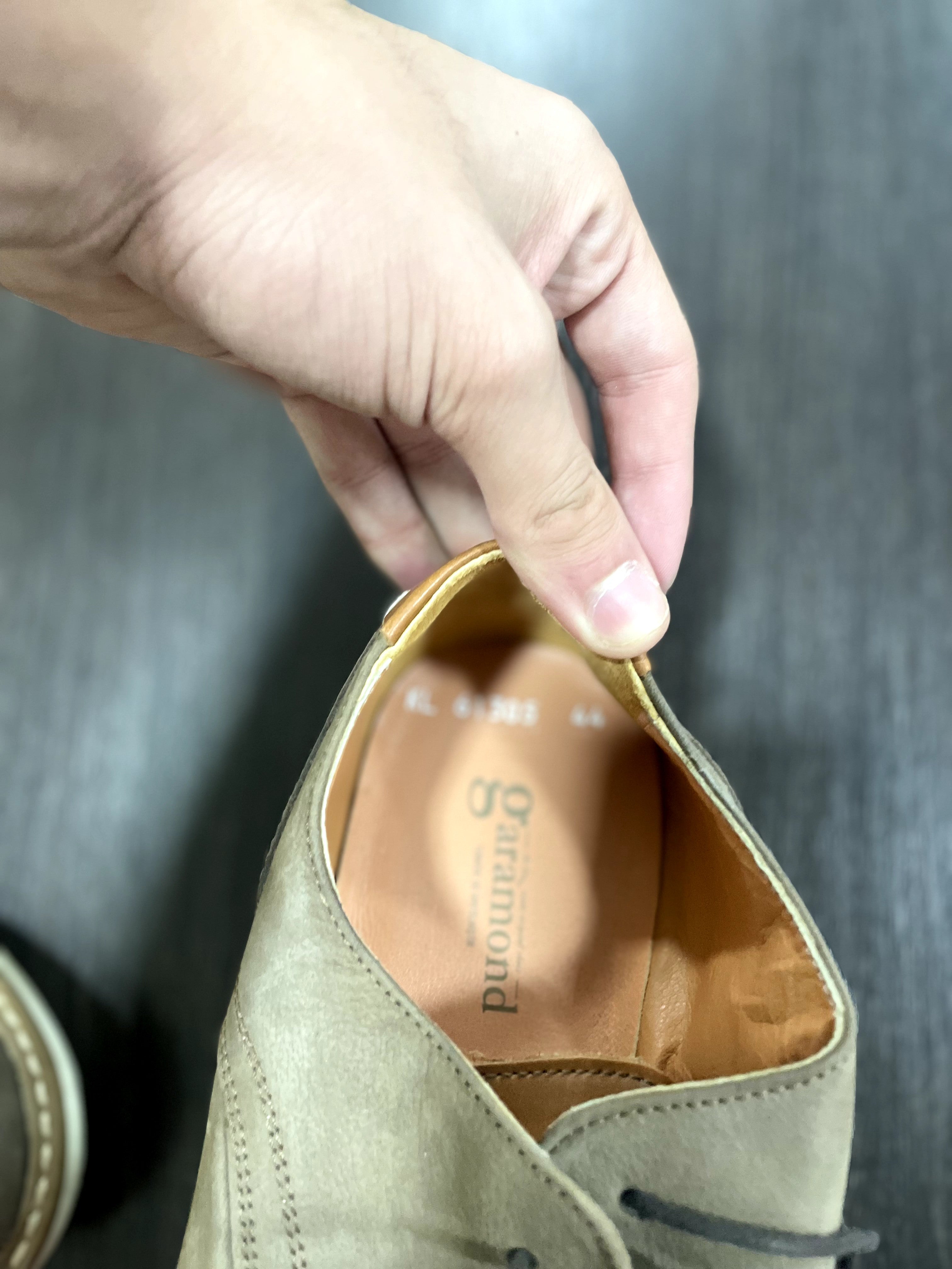Men's Garamond Taupe Nubuck Derby Shoes