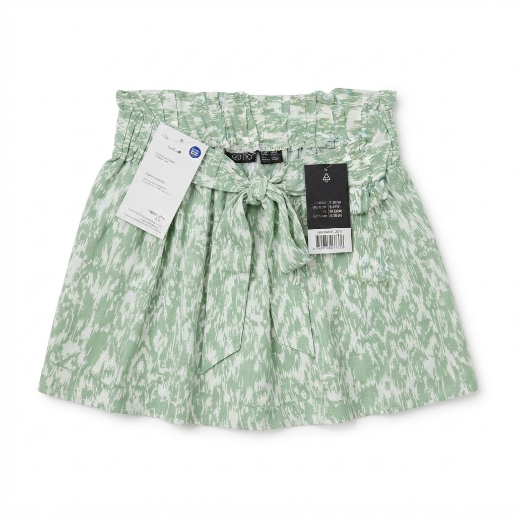 Women's Green and green Ruffled Abstract Print Shorts