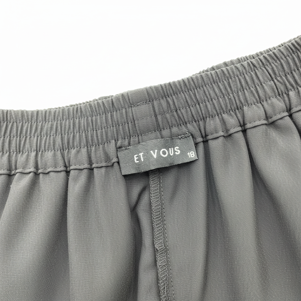 ET VOUS Women's Black Cargo Trousers Size 18