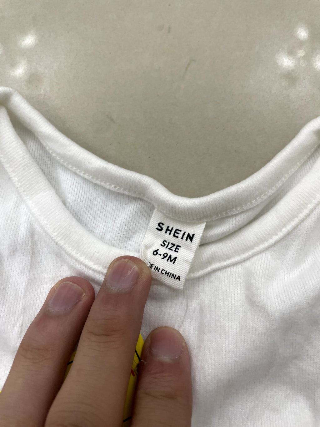 SHEIN SHEIN White Long-Sleeve Baby Bodysuit with Snap Closur