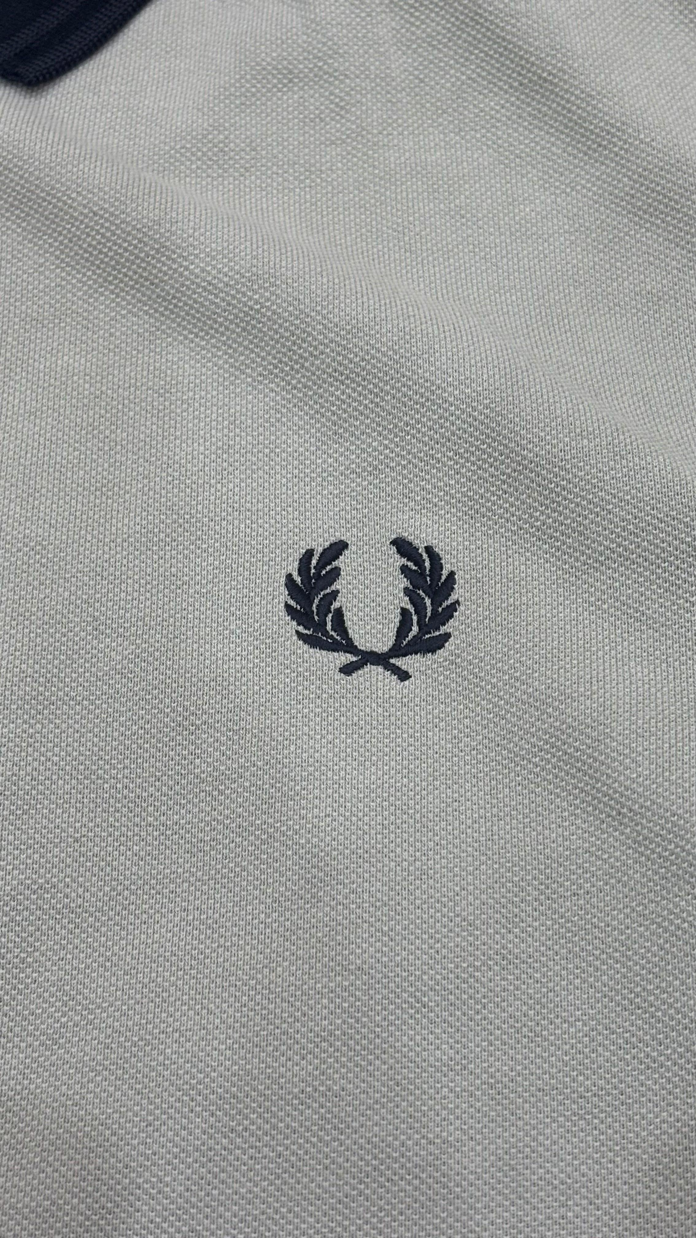 Fred Perry Men's Pique Polo Shirt - Sage & Pink