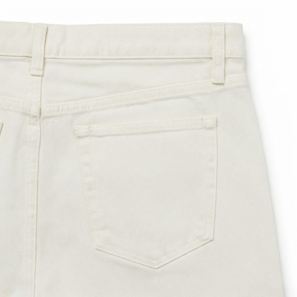Women's White High-Waist Raw Hem Denim Shorts