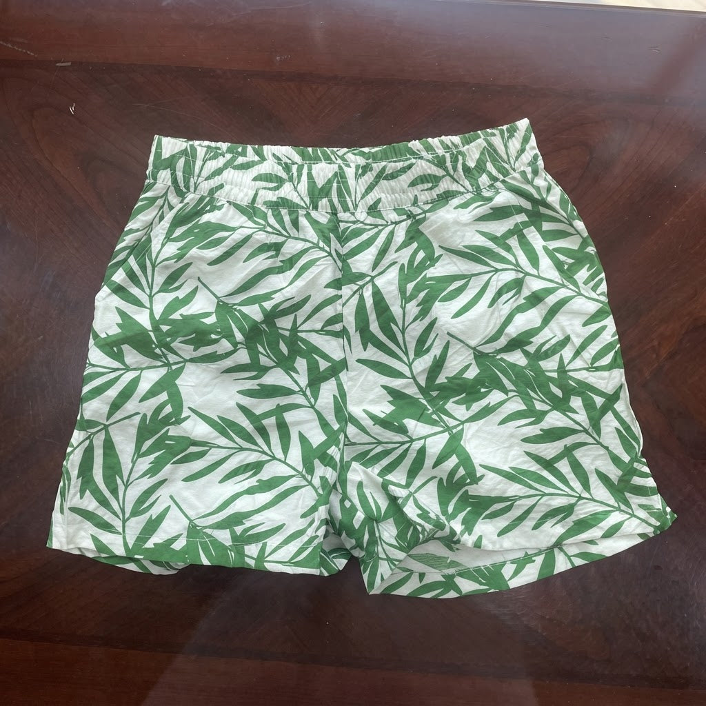 Vibrant Green Botanical Leaf Print Elastic Waist Shorts
