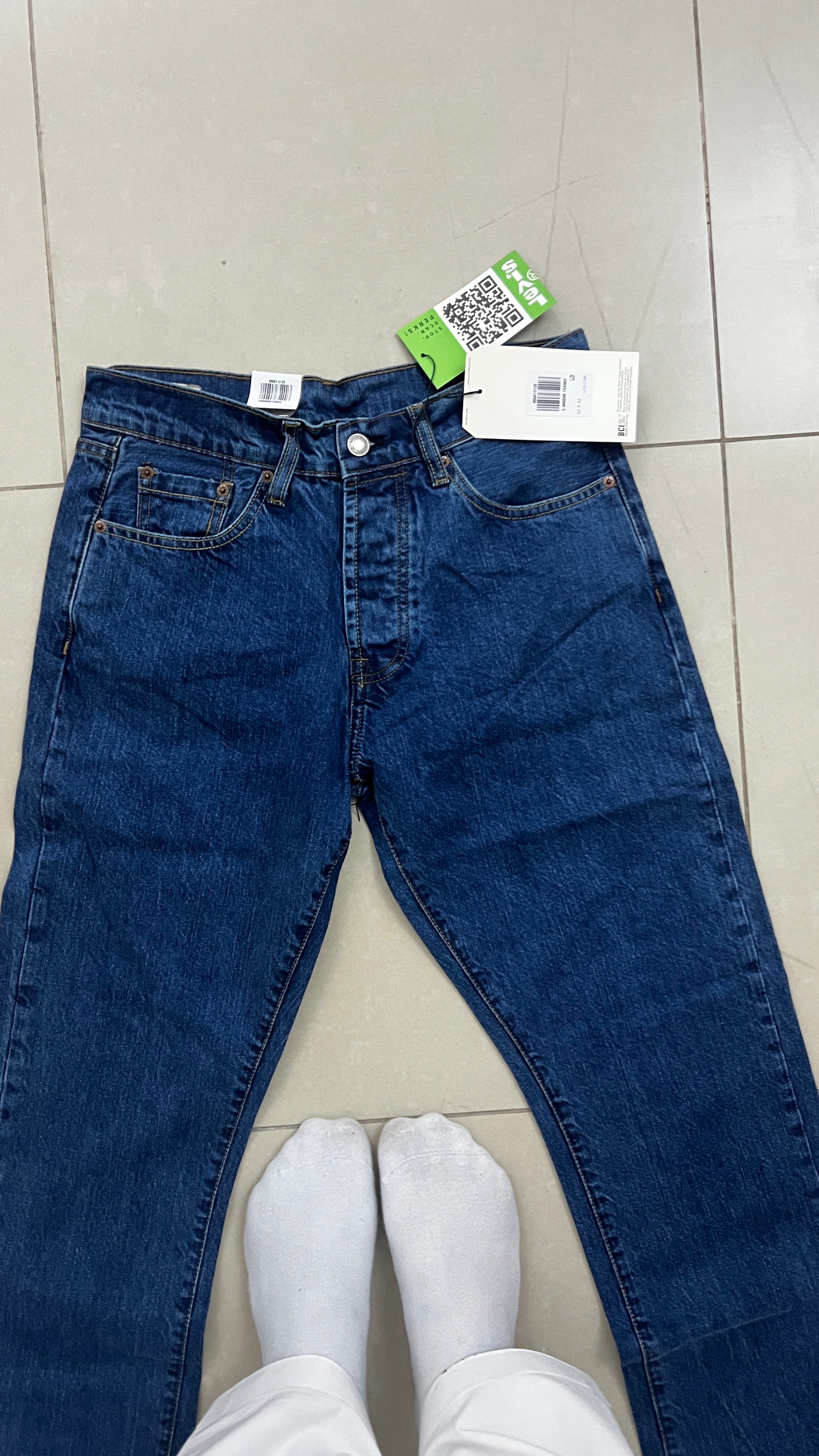 Levi's Levi's Indigo Blue Straight Leg Button Fly Jeans