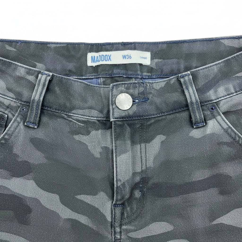MADDOX Men's Blue Camouflage Cargo Pants - Size W36