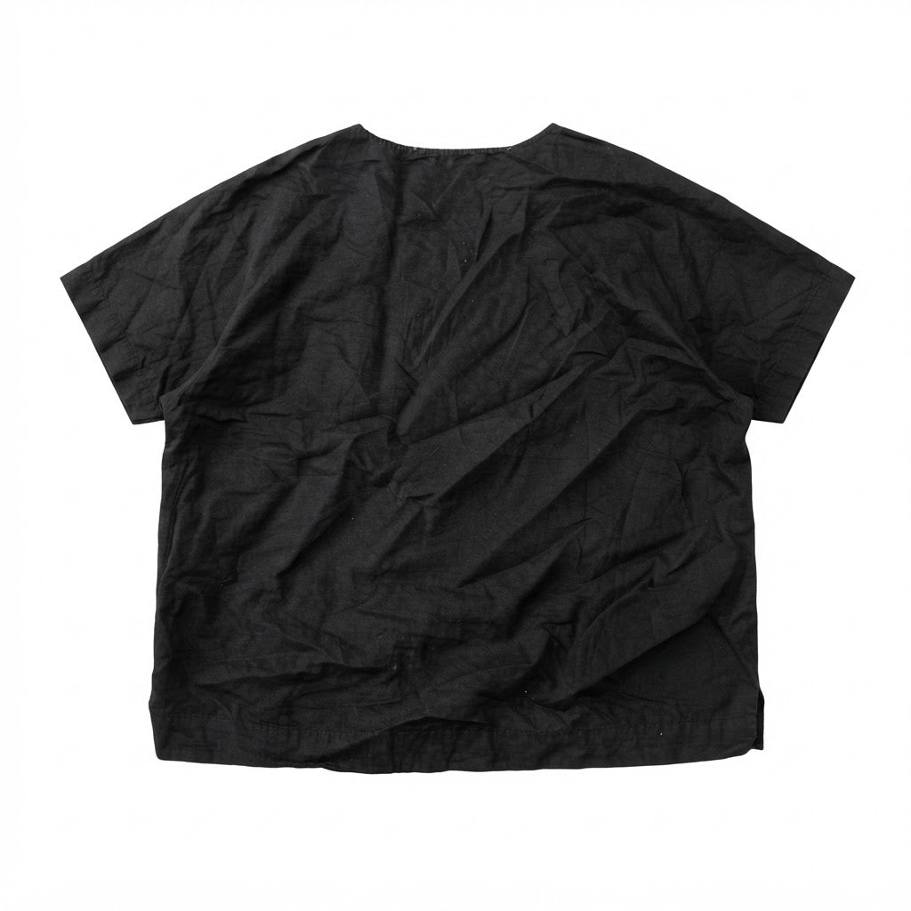 Women's Black Relaxed-Fit Short-Sleeved Scoop Neck Top
