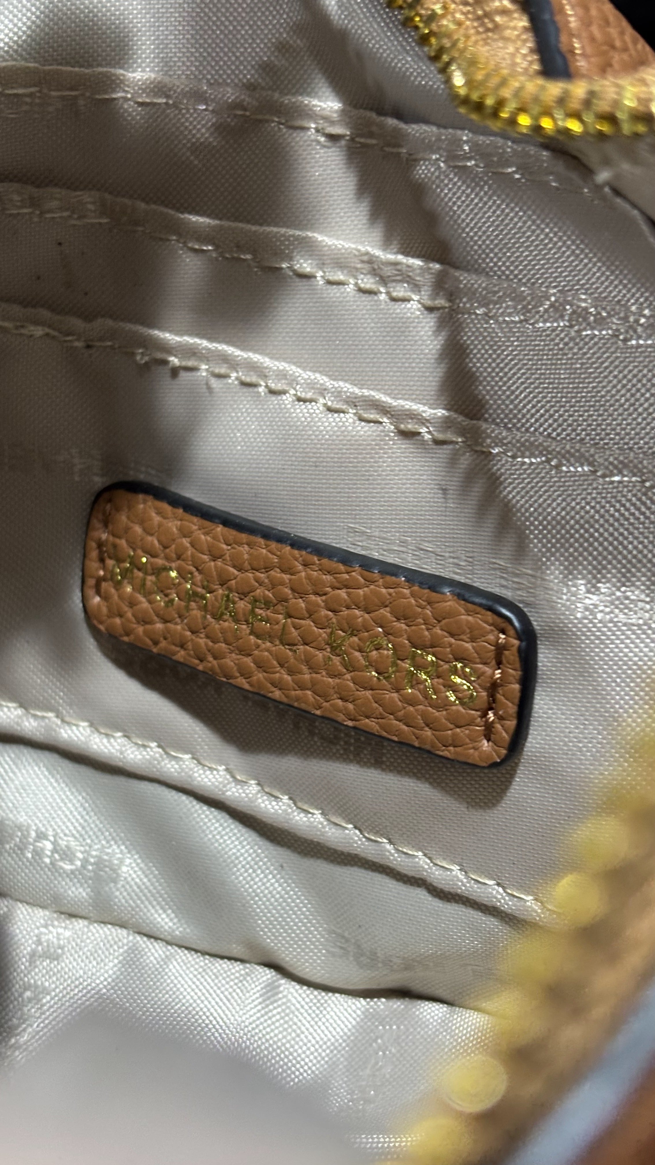MICHAEL KORS Tan Grained Leather Hobo Shoulder Bag