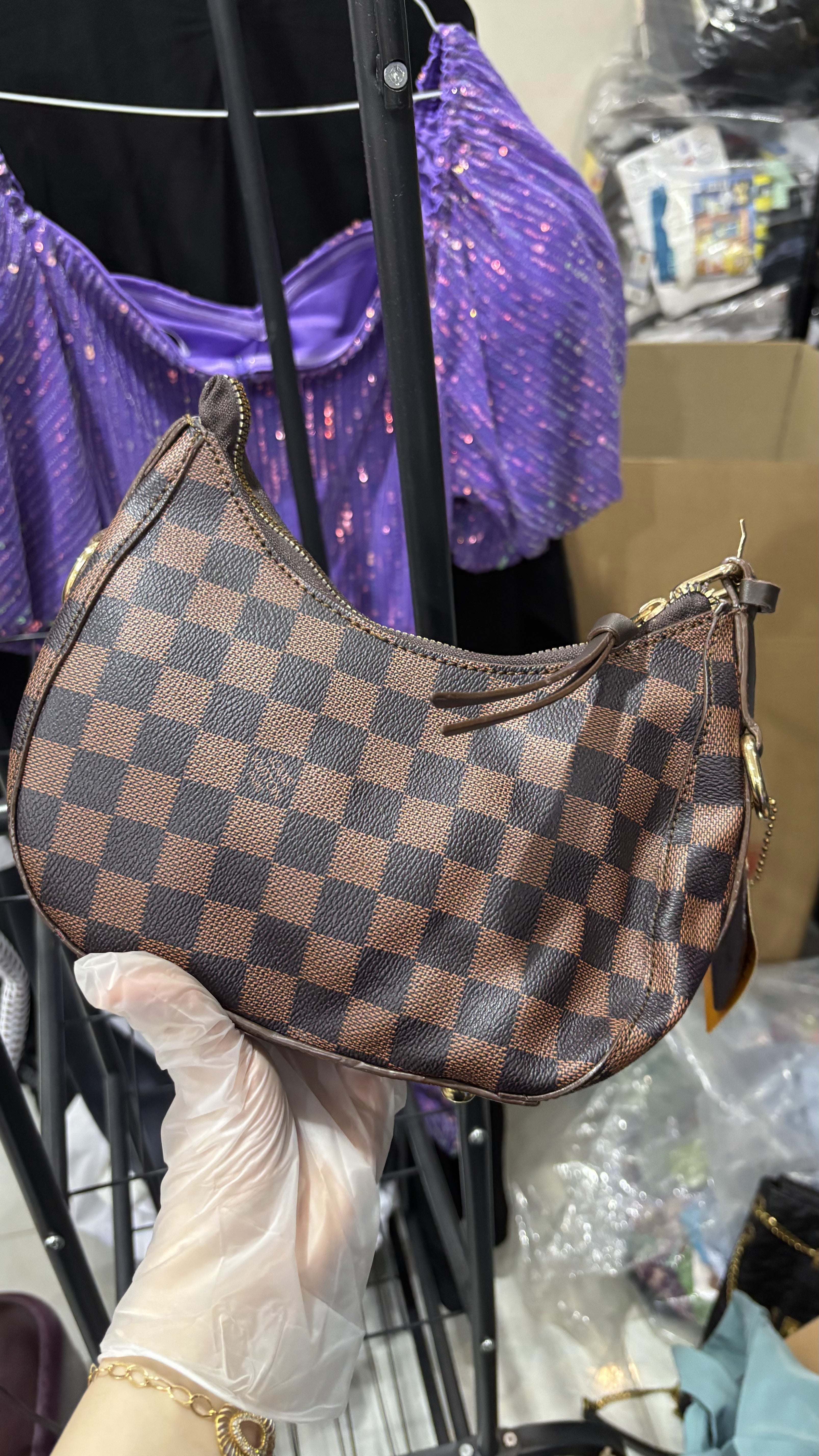 LOUIS VUITTON MADE IN FRANCE Classic Brown Checkered Pochett